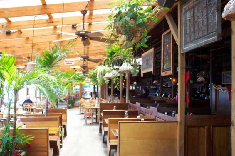Capt Hirams Resort Sebastian Ngoại thất bức ảnh